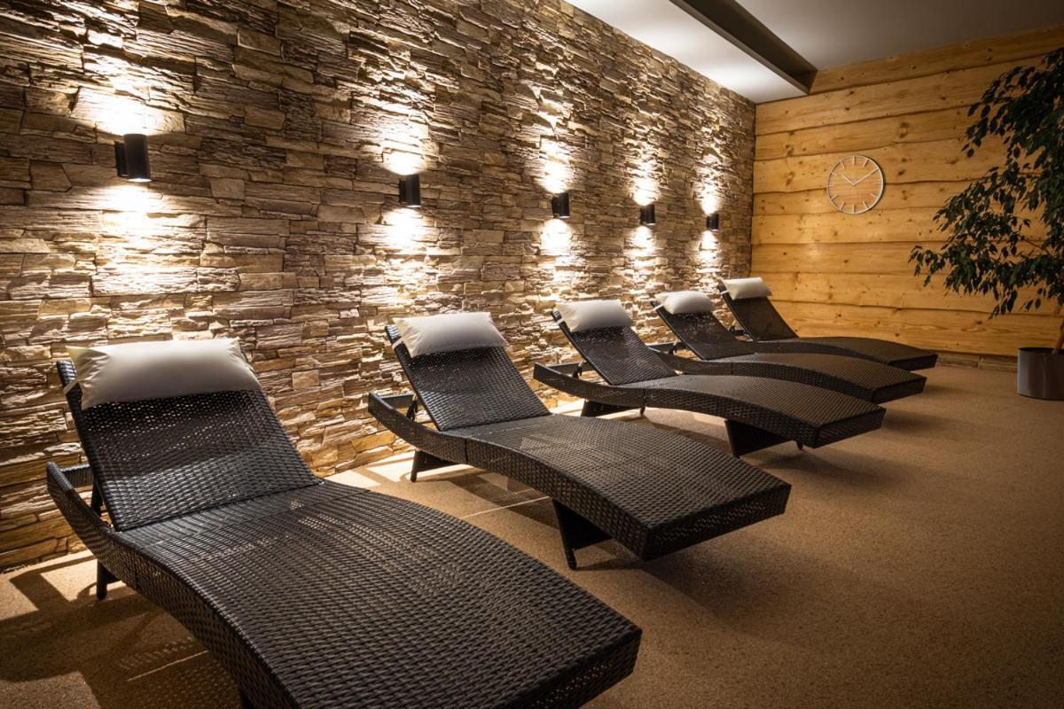 Keilberg Resort Loučná pod Klínovcem Eksteriør bilde